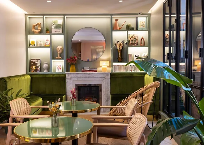 Hotel La Canopee